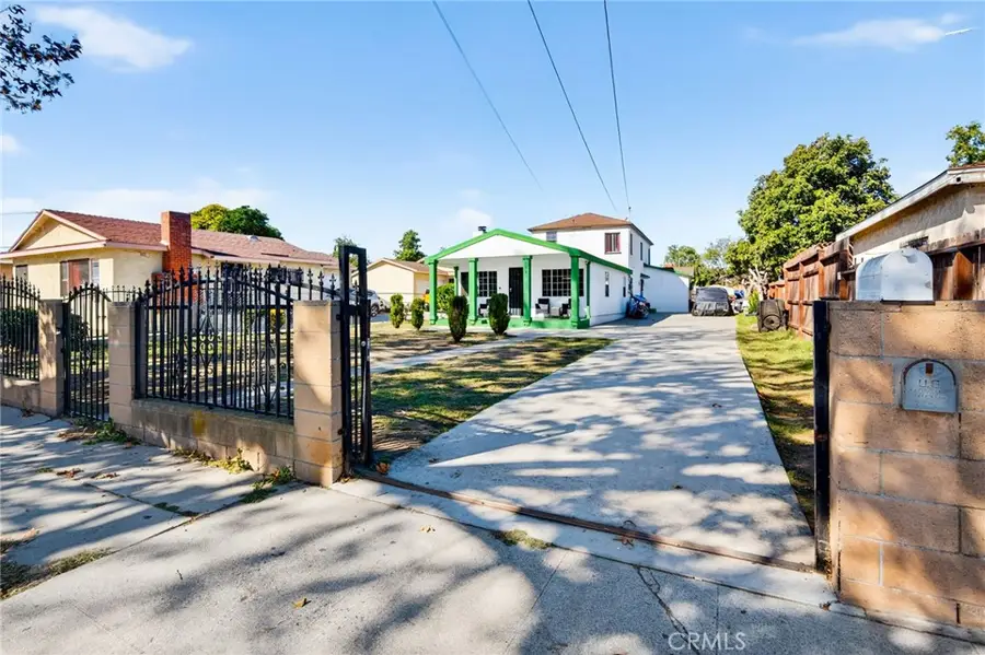 1803 E 109th Place, Los Angeles, CA 90059 - Image #3