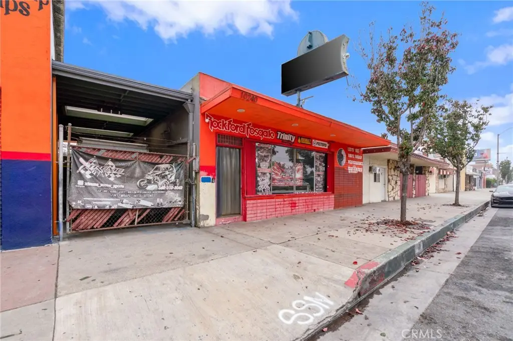 10240 Atlantic Ave, South Gate, CA 90280 - Image #1