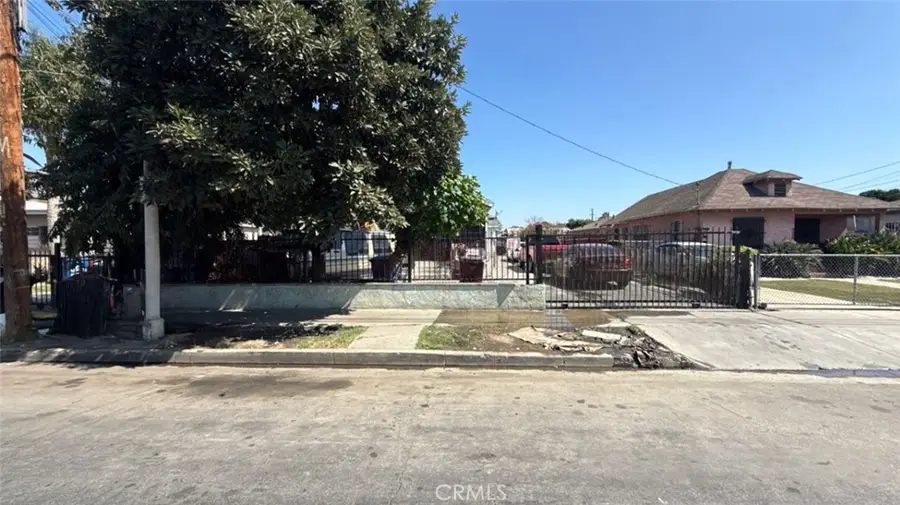9602 Holmes Avenue, Los Angeles, CA 90002 - Image #2
