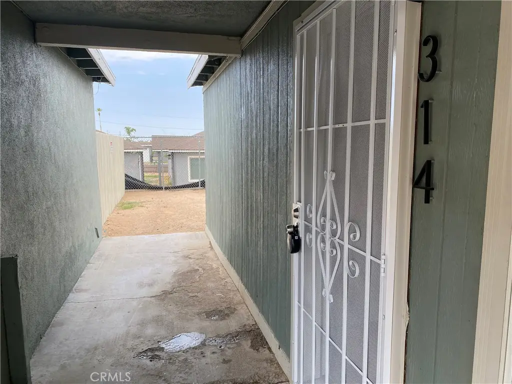 113 W Fredricks Street, Barstow, CA 92311 - #1