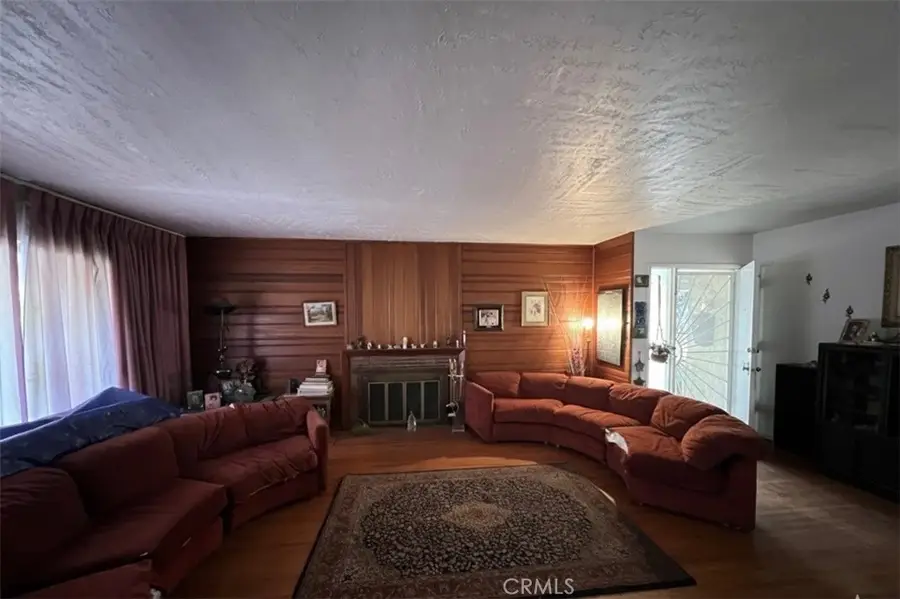 3013 Halldale Avenue, Los Angeles, CA 90018 - #2