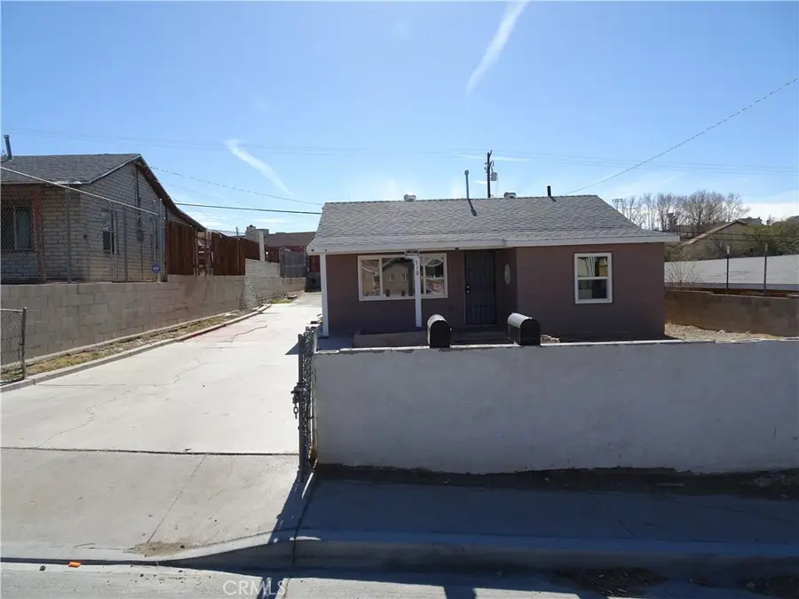 510 W Fredricks, Barstow, CA 92311 - #2