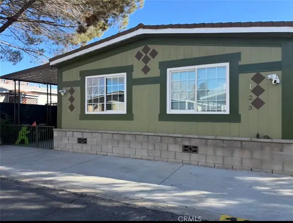 43850 20th Street E #123, Lancaster, CA 93535