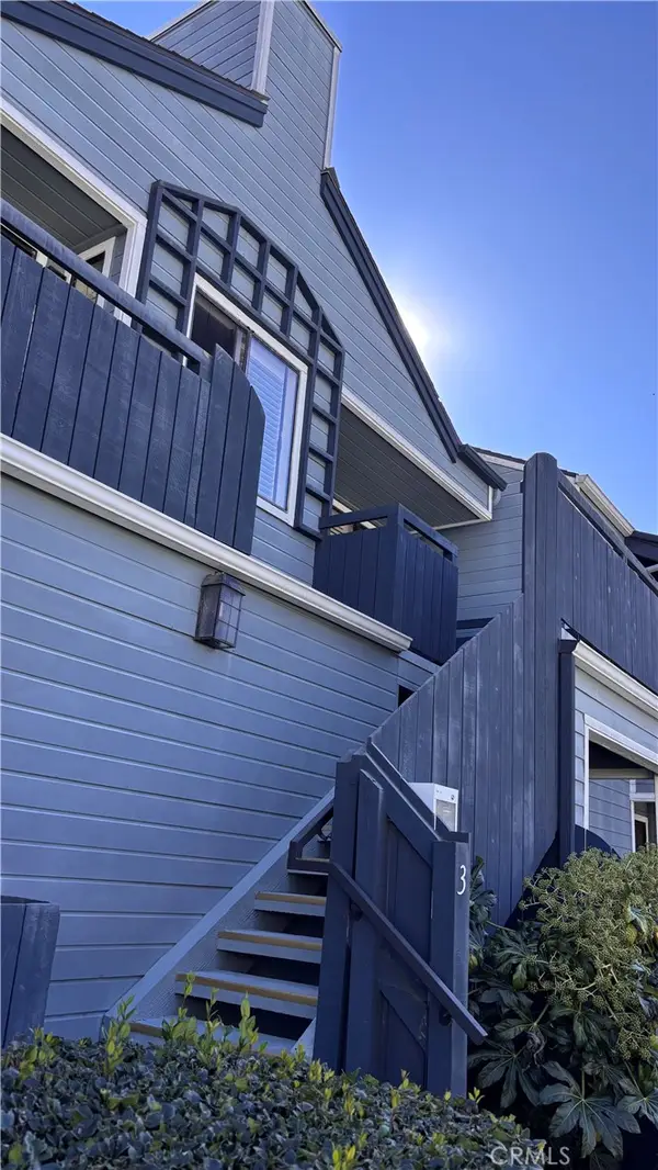 7316 Quill Drive #3, Downey, CA 90242