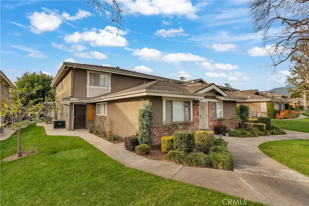 3003 Knollwood Avenue #2, La Verne, CA 91750 - #1