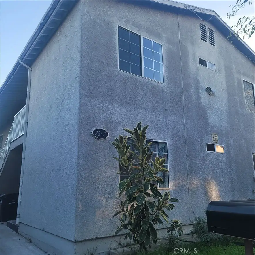 2632 W 16th, Los Angeles, CA 90019 - #1