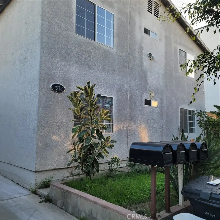 2632 W 16th, Los Angeles, CA 90019 - #2