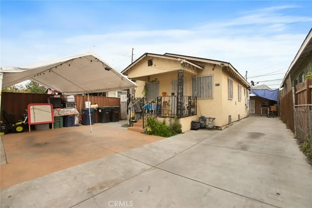 9318 Hooper Ave, Los Angeles, CA 90002 - Image #1
