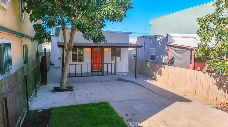 10515 S Main, Los Angeles, CA 90003 - #2