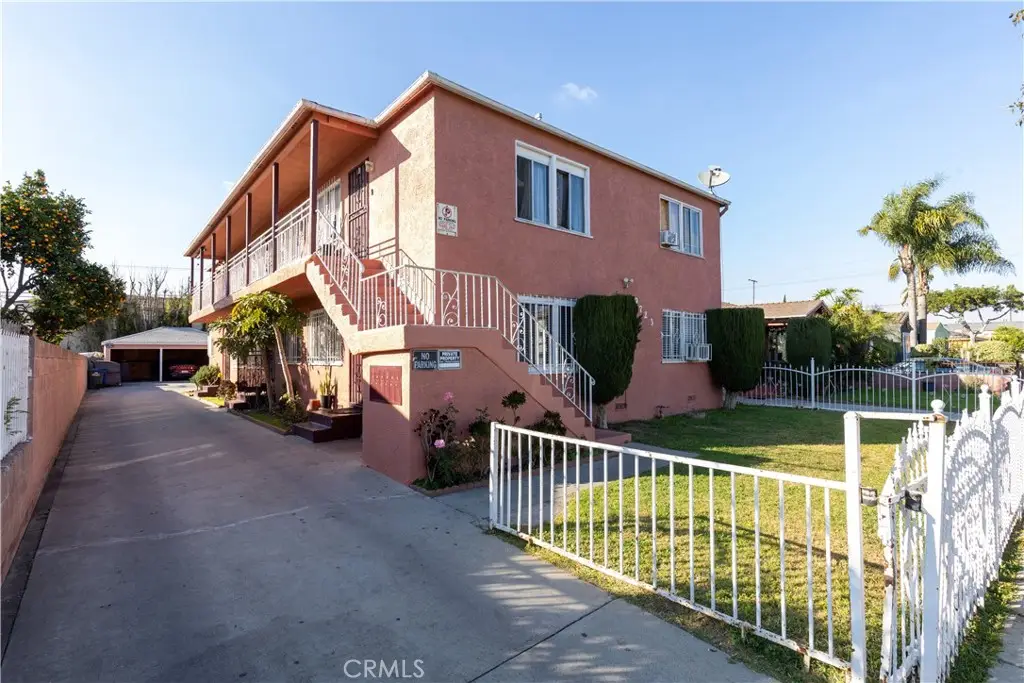 9723 San Juan, South Gate, CA 90280 - #1