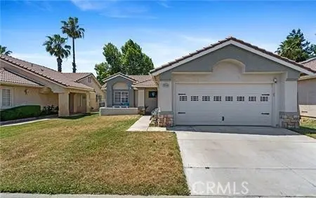 2906 Summer Set Cir, Banning, CA 92220