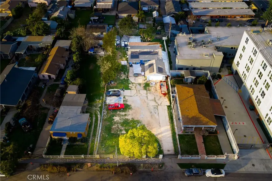 447 E 124th, Los Angeles, CA 90061 - #2