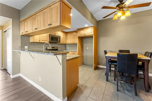 10943 Laurel Canyon #A6, San Fernando, CA 91340