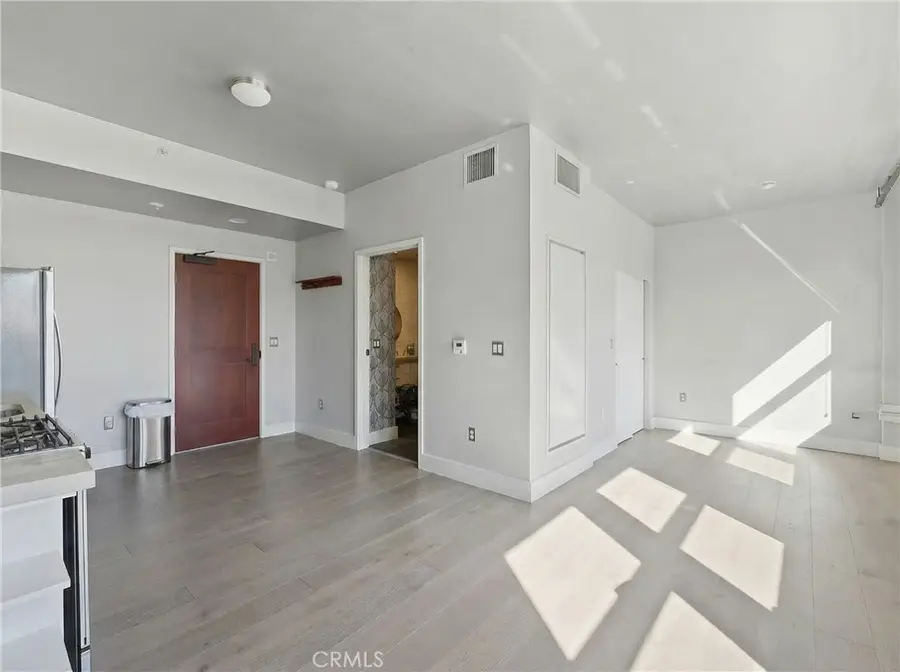460 S Spring #804, Los Angeles, CA 90013 - Image #2
