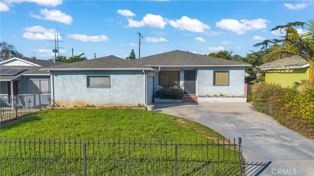 1243 W 122nd, Los Angeles, CA 90044 - #1