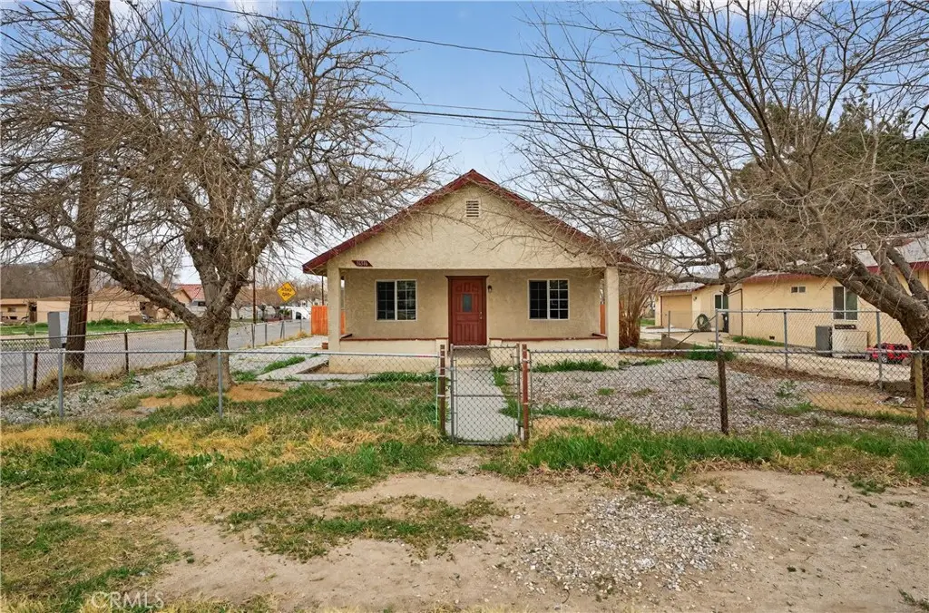 16516 E Street, Victorville, CA 92395 - #1