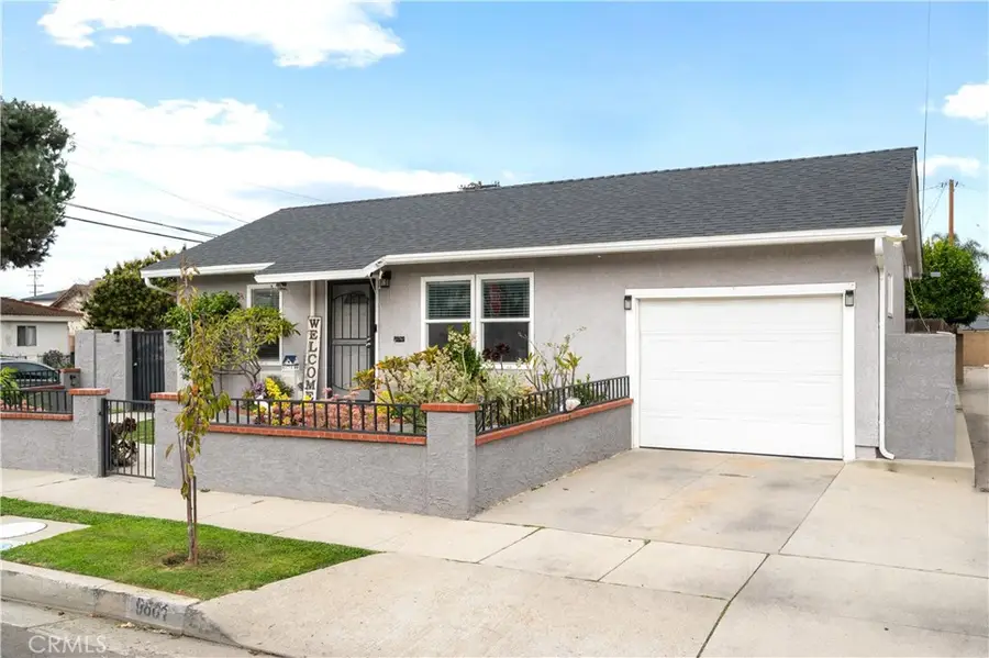 9601 Mayne St., Bellflower, CA 90706 - #3