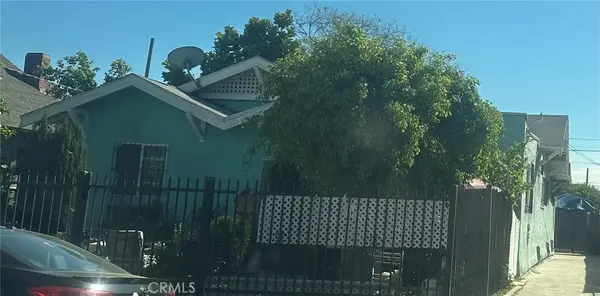 1024 W 42nd Pl, Los Angeles, CA 90037