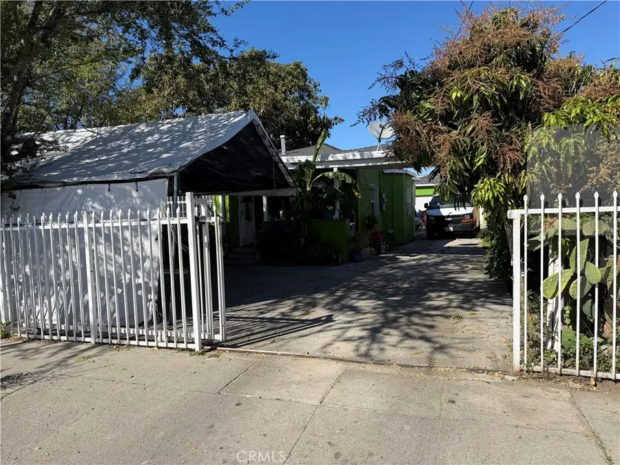 2255 E 105th, Los Angeles, CA 90002 - #2