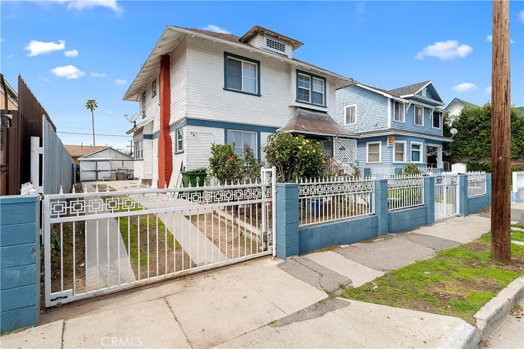 1665 Arlington, Los Angeles, CA 90019 - #1