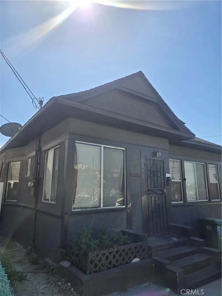 3202 Ganahl, Los Angeles, CA 90063 - #1