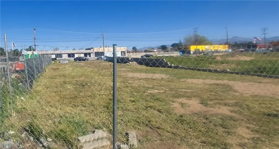 38267 6th E, Palmdale, CA 93550 - #2
