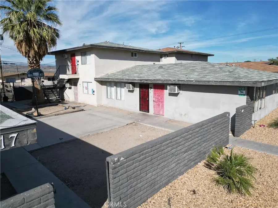 109 W Buena Vista, Barstow, CA 92311 - #3