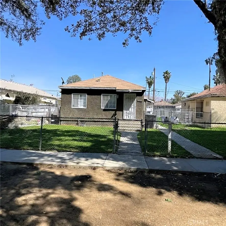 4156 Dwight, Riverside, CA 92507 - #1