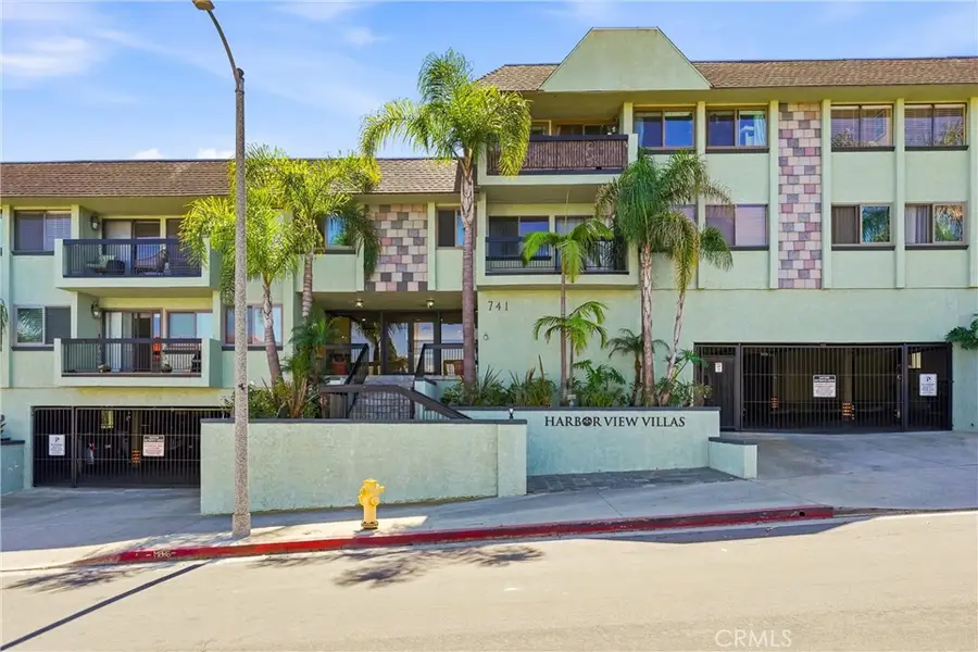 741 W 24th #2, San Pedro, CA 90731 - #2