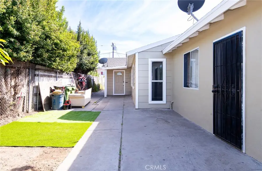 124 W Caldwell, Compton, CA 90220 - #3
