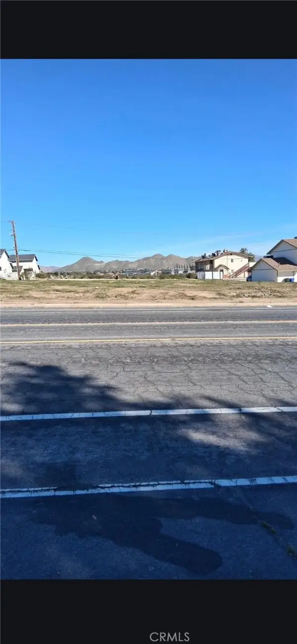 16299 Apple Valley, Apple Valley, CA 92307