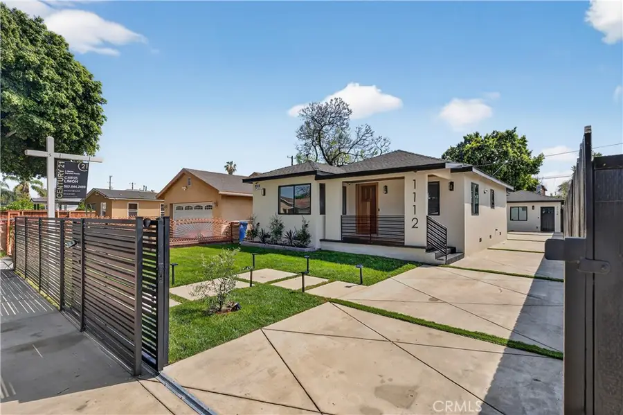 1112 E 102nd Street, Los Angeles, CA 90002 - #2