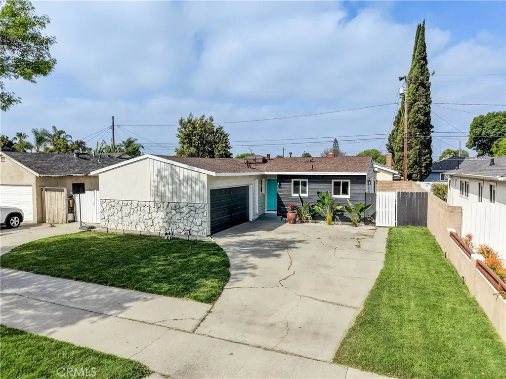 6301 Indiana Avenue, Long Beach, CA 90805 - #1