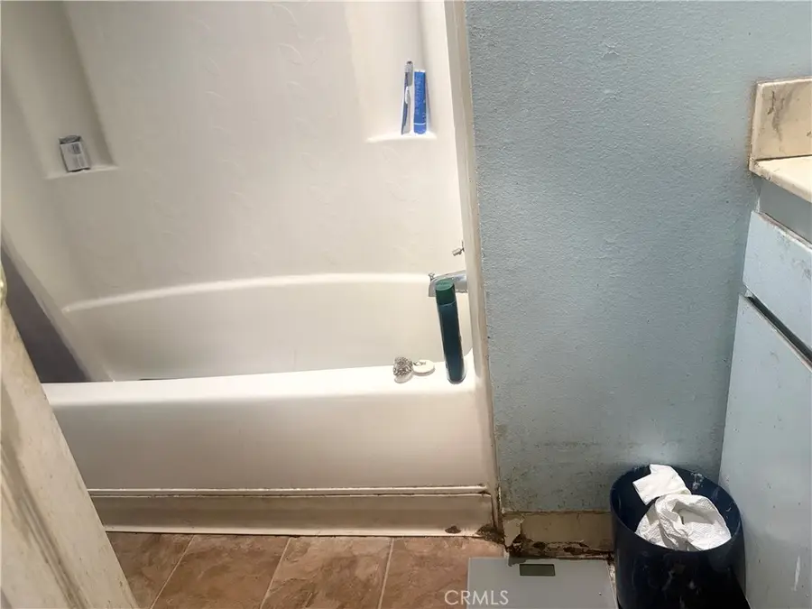 5500 Ackerfield #104, Long Beach, CA 90805 - #3