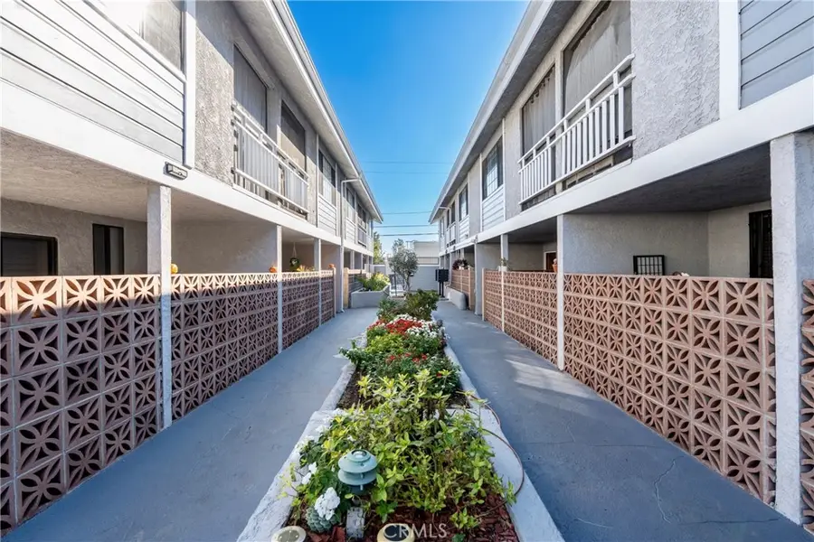 4345 W 154th #10, Lawndale, CA 90260 - #2