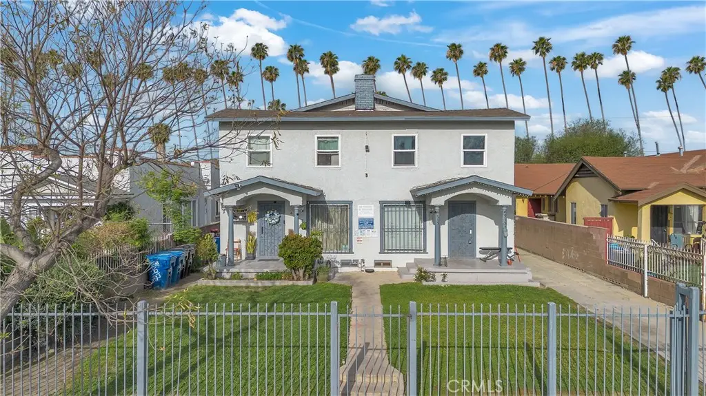 4915 2nd, Los Angeles, CA 90043 - #1
