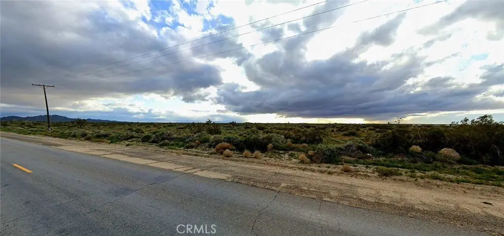 14000 W Nugent, Lancaster, CA 93534 - #1