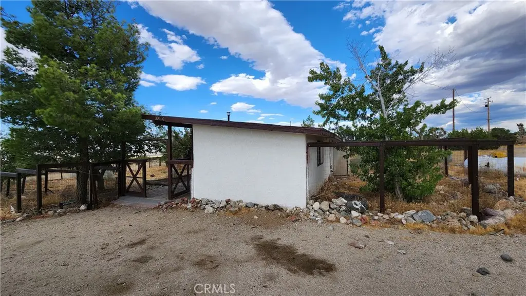 30650 233rd E, Llano, CA 93544 - #1