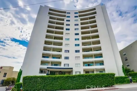 7250 Franklin, Los Angeles, CA 90046