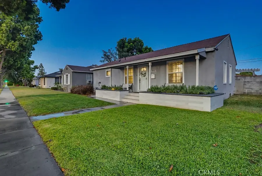 9542 Paramount, Downey, CA 90240 - #2