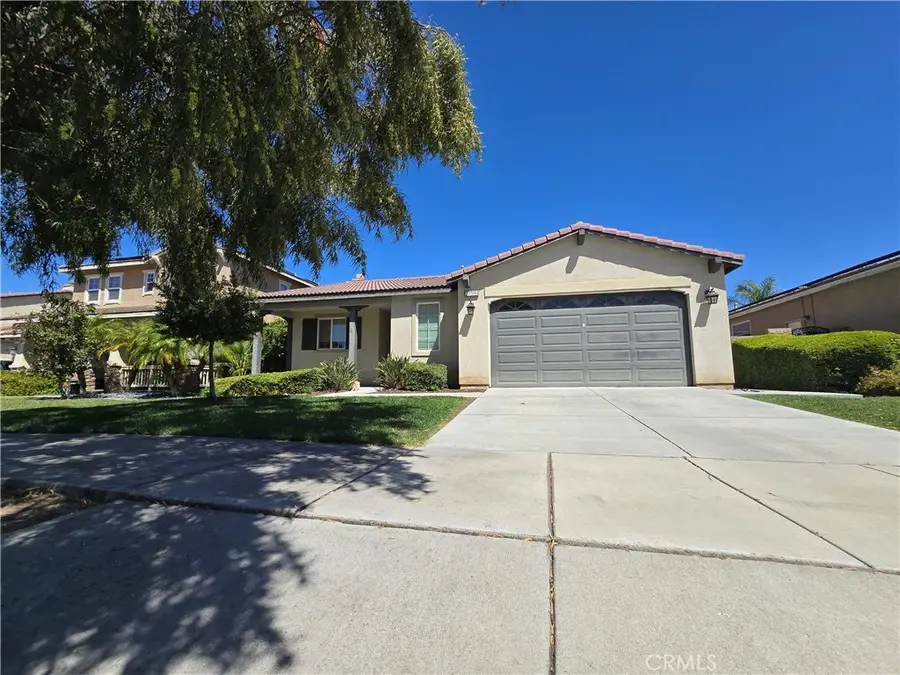 29596 Barefoot, Menifee, CA 92585 - #2