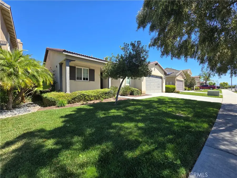 29596 Barefoot, Menifee, CA 92585 - #3