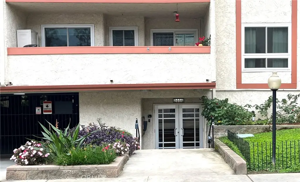 2444 E Del Mar Boulevard #208, Pasadena, CA 91107 - #1