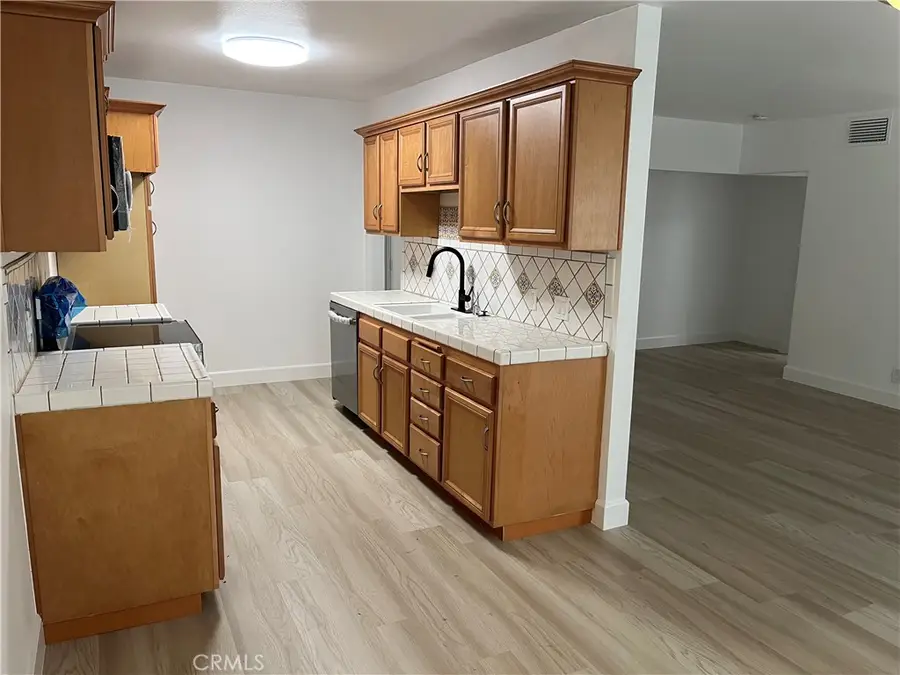 1750 Camino Palmero, Los Angeles, CA 90046 - #3