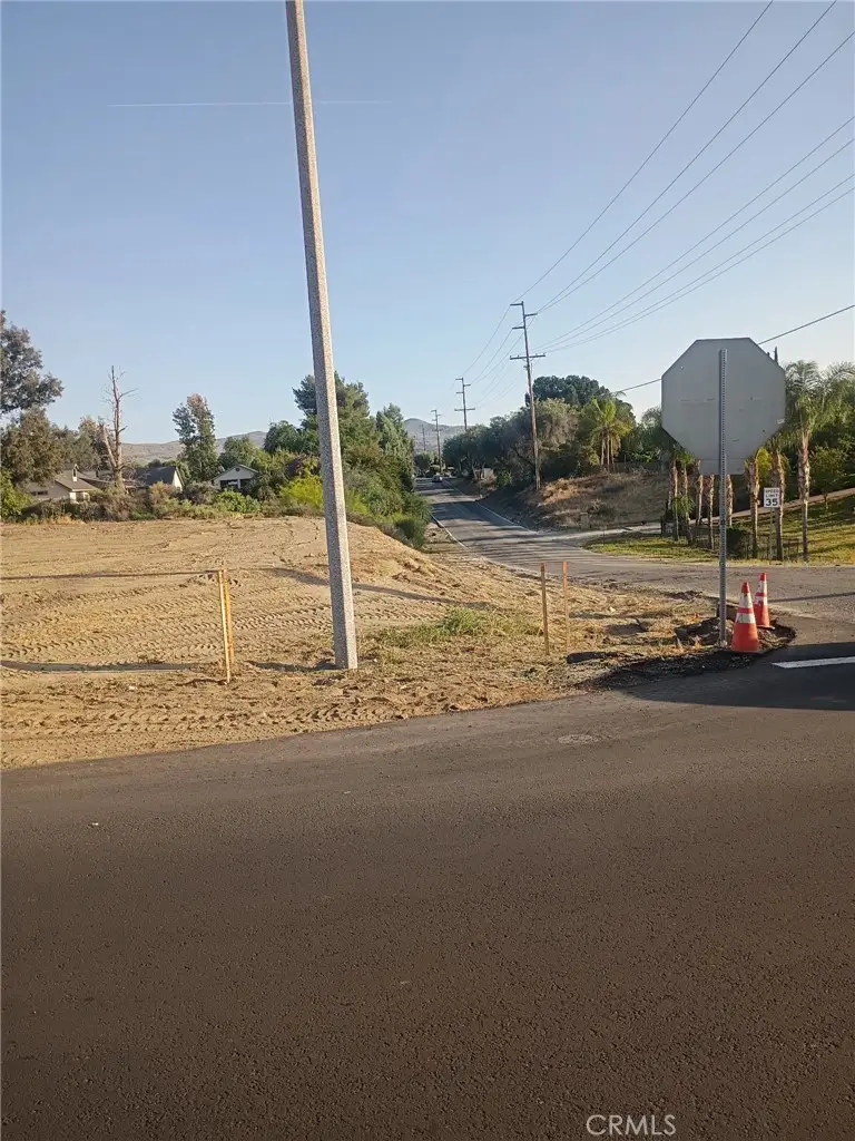 0 E Charlton, Hemet, CA 92544 - #2