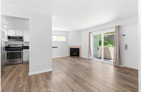 18209 Sierra Highway #30, Canyon Country, CA 91351