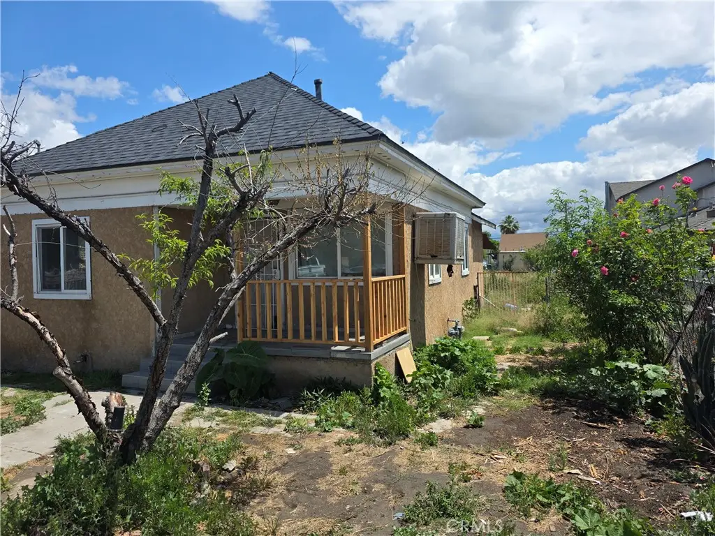 739 Perris, San Bernardino, CA 92411 - #1