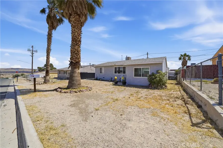 571 Lillian, Barstow, CA 92311 - #2