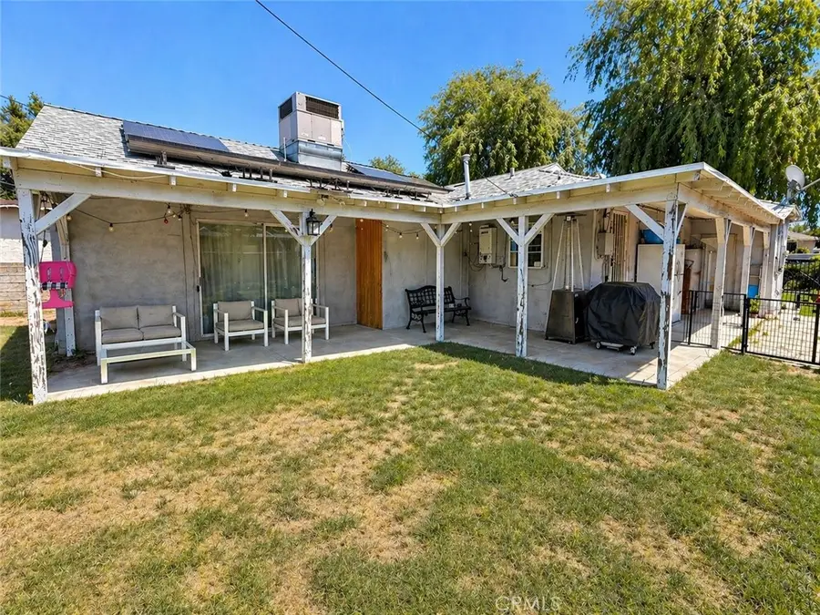 2276 Cedar St, San Bernardino, CA 92404 - #2