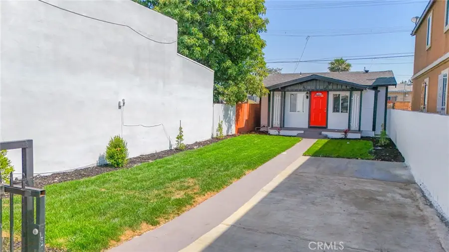 9504 S Main, Los Angeles, CA 90003 - #2